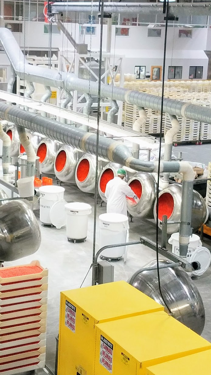 Jelly Belly Factory Tour in Fairfield, California: man and machine working together to make Jelly Belly into production and sale