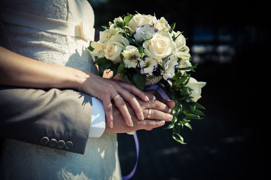 Fotógrafo de bodas Konstantin Antonov (fotoburg). Foto del 9 de agosto 2016