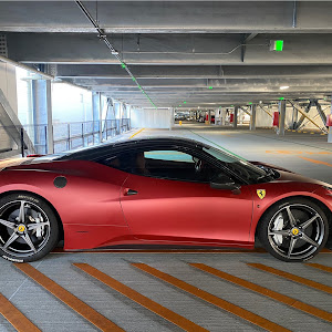 458イタリア F142