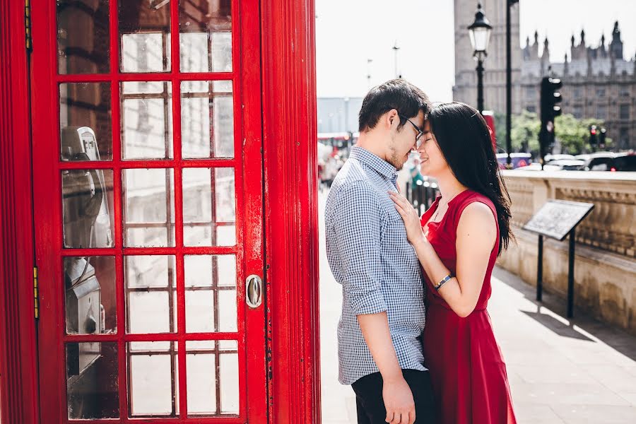 Fotógrafo de casamento Irina Aksenova (aksenovaphoto). Foto de 4 de agosto 2017