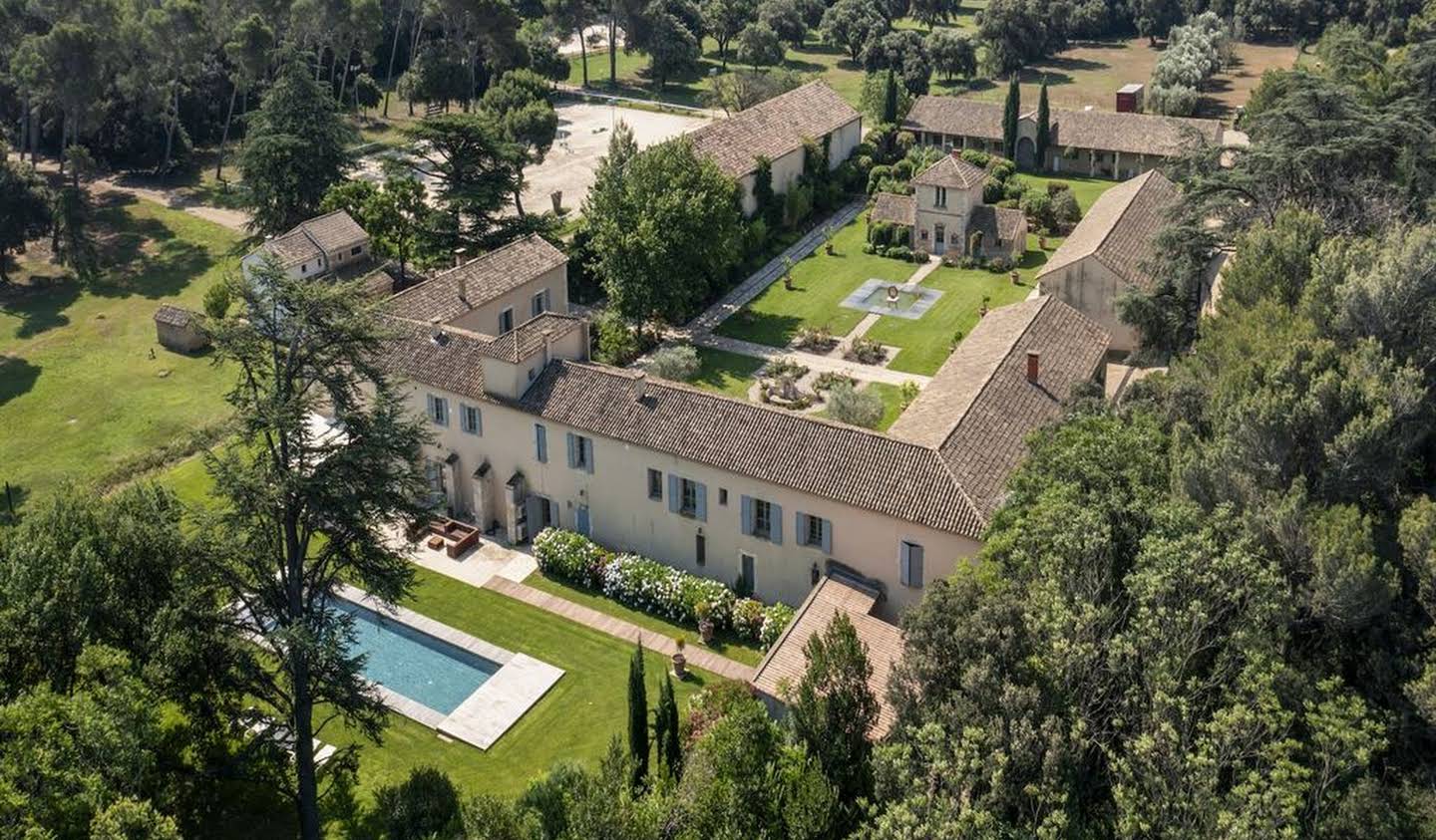 Propriété avec piscine Arles