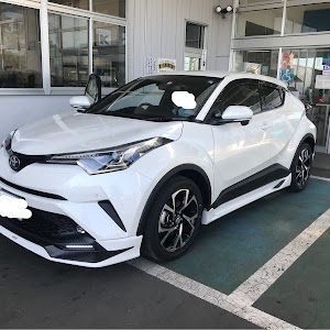 C-HR NGX50