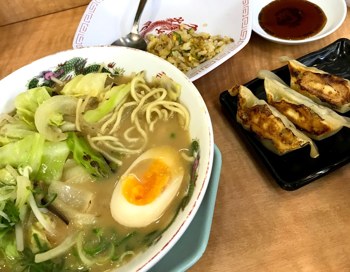 味噌ラーメン＆半チャーハン・ぎょうざ