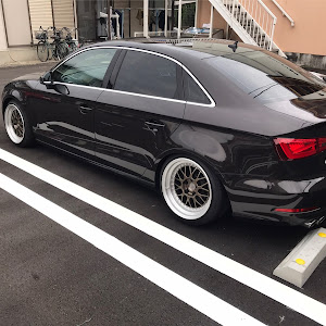 A3 セダン 1.4 TFSI シリンダーオンデマンド