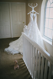 Fotografo di matrimoni Amy Jordison (amyjordisonphoto). Foto del 19 agosto 2019