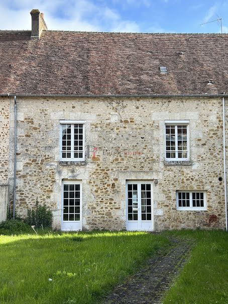 Vente maison  189.4 m² à Mortagne-au-Perche (61400), 187 500 €