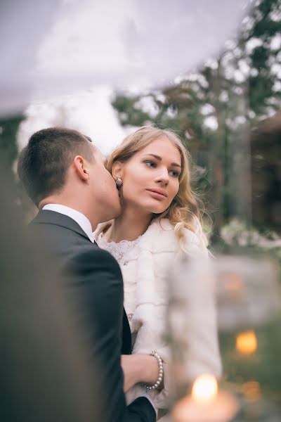 Fotografo di matrimoni Yuliya Samoylova (julgor). Foto del 30 ottobre 2017