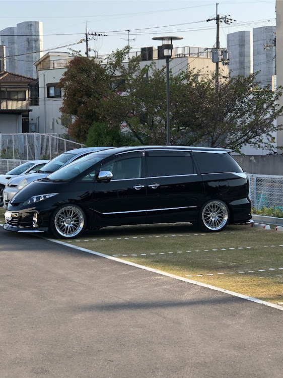 エスティマのkazさんが投稿したカスタム事例の投稿画像1枚目