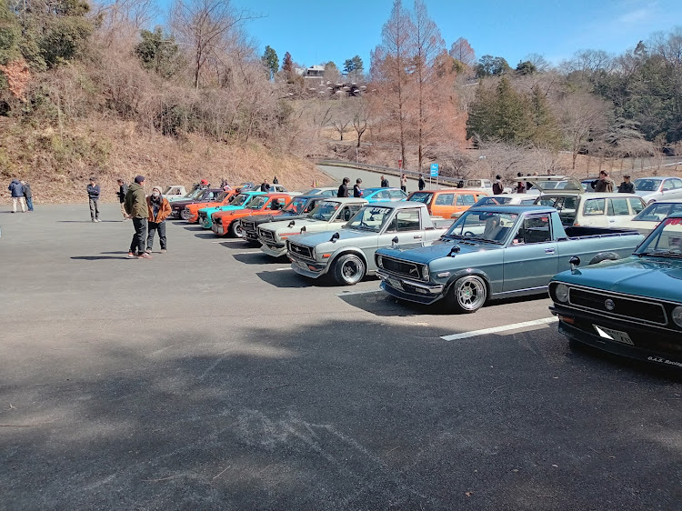 サニートラックのサーキットと愛車・アウトライン・サニーの日・車高短に関するカスタム事例の投稿画像3枚目