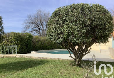 House with pool and terrace 3