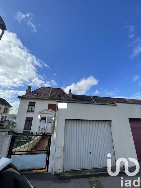 Vente maison 5 pièces 93 m² à Saint-Quentin (02100), 89 000 €