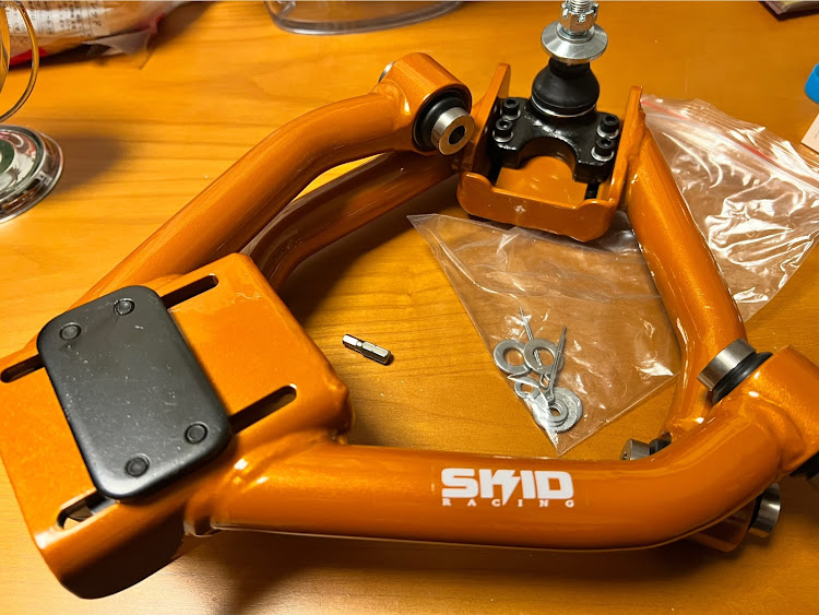 マークII iR-Vの愛車の横顔・PickUpチャレンジ・やっぱりKF・なんといっても赤キャップ・アライメントは奥が深いに関するカスタム事例の投稿画像4枚目