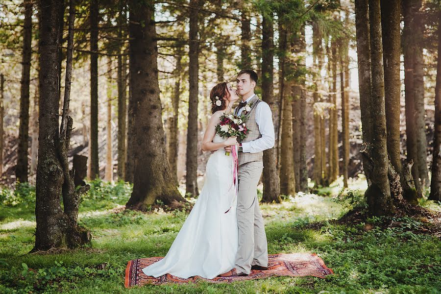 Nhiếp ảnh gia ảnh cưới Vitaliy Galichanskiy (galichanskiifil). Ảnh của 3 tháng 8 2015