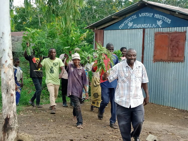 Mwangala residents protesting on Wednesday