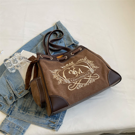 Title 2, Popular versatile canvas bag with one shoulder,...