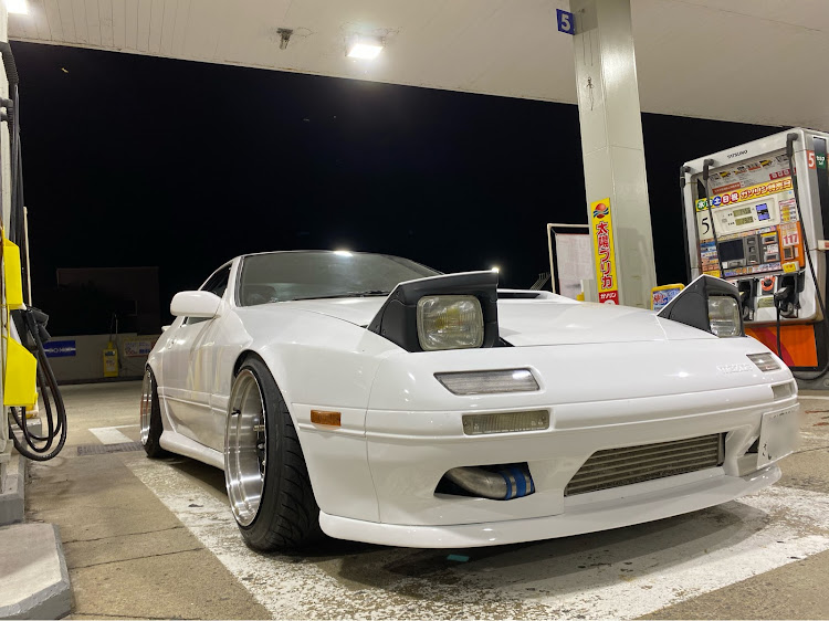 RX-7のカッコイイFC保存会・がっちんさん・俺は暇だ・スズキ蘭・ほなみん頑張れ👍に関するカスタム事例の投稿画像2枚目