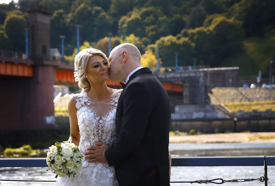 Fotógrafo de casamento Ilona Kuliešienė (197illianailona). Foto de 21 de maio 2022