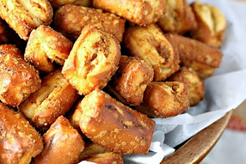 Taco Pretzel Bites