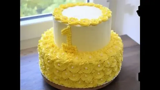 Vanilla Mango Double Layer Cake [1.5 Kg]