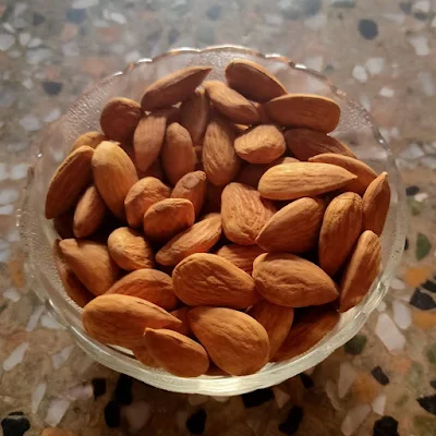 Unbranded Badam Mamra - 250 gm