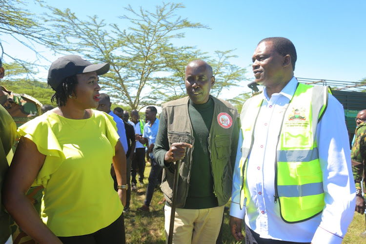 Environment CS Soipan Tuya, Kajiado Governor Joseph Lenku and Attoney General Justin Muturi in Kajiado on May 13, 2024