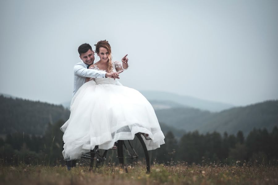 Fotografo di matrimoni Vít Černý (vitcerny). Foto del 1 novembre 2019