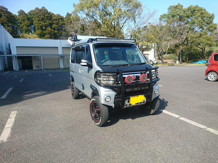 アトレーワゴンのアゲバン・ハイゼットカーゴ・FRP・オーバーフェンダー・リフトアップに関するカスタム事例の投稿画像1枚目