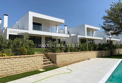 Villa 4