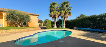 villa à Pezenas (34)