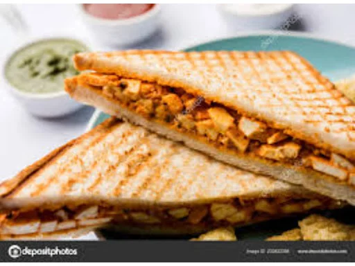 Tandoori Paneer Sandwich (2 Pcs)
