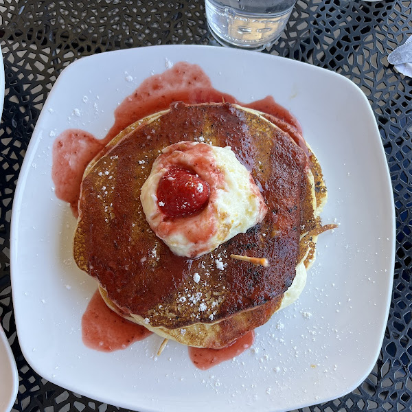 Strawberry Cheesecake Pancakes