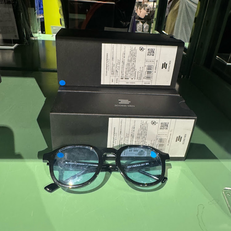 ヴェルファイアのヴェルファイア・TRDエアロ・バーニングブラッククリスタルシャインガラスフレークに関するカスタム事例の投稿画像3枚目