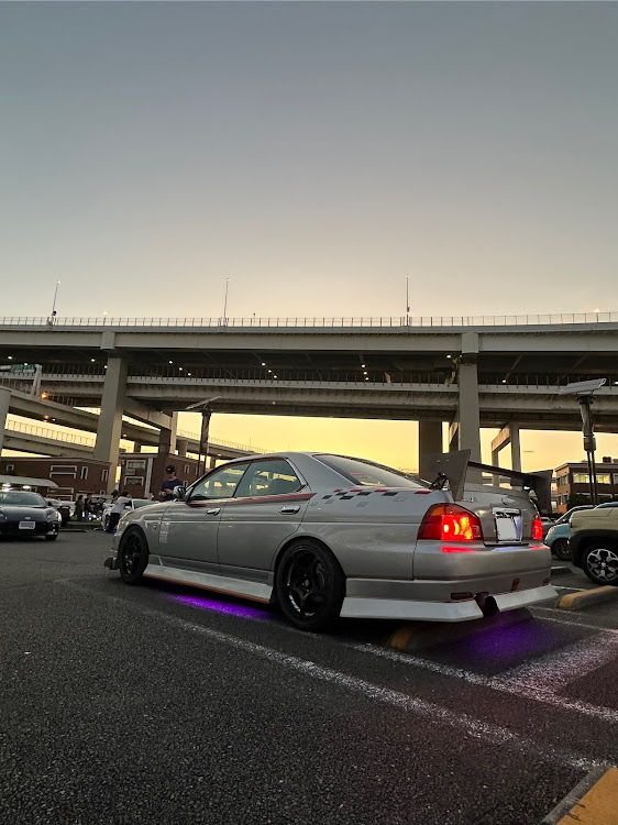 ローレルのお盆休み終了・ドライブ・台風一過・大黒パーキング・#大黒PAに関するカスタム事例の投稿画像2枚目