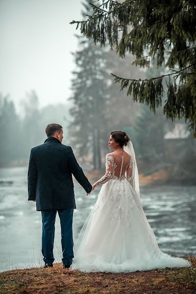 Wedding photographer Elena Trofimova (trofimovaelena). Photo of 11 December 2019