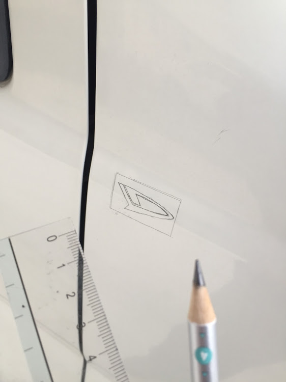 ハイゼットカーゴの塗装・落書き・貧乏カスタム・艶消しブラック・画伯の絵に関するカスタム事例の投稿画像1枚目