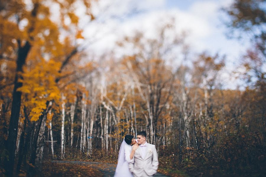 Fotógrafo de casamento Evgeniy Shelestov (safety). Foto de 26 de março 2015