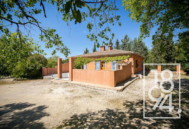 Maison avec terrasse 2