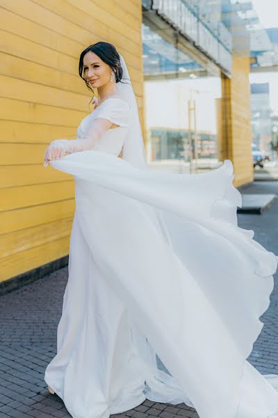 Wedding photographer Vitaliy Ushakov (ushakovitalii). Photo of 14 March 2022