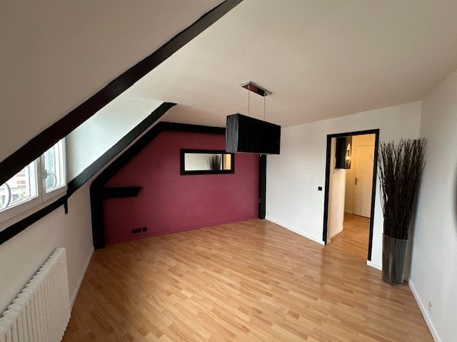 Location  appartement 3 pièces 58 m² à Goussainville (95190), 1 210 €