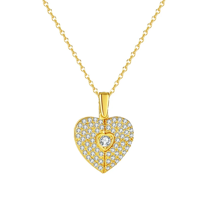 Titanium stalen ketting dames hartvormige vleugels, een elegante sieraad, perfect om liefde en vrijheid uit te drukken, ideaal als cadeau.
