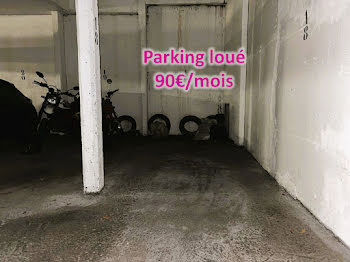 parking à Paris 20ème (75)