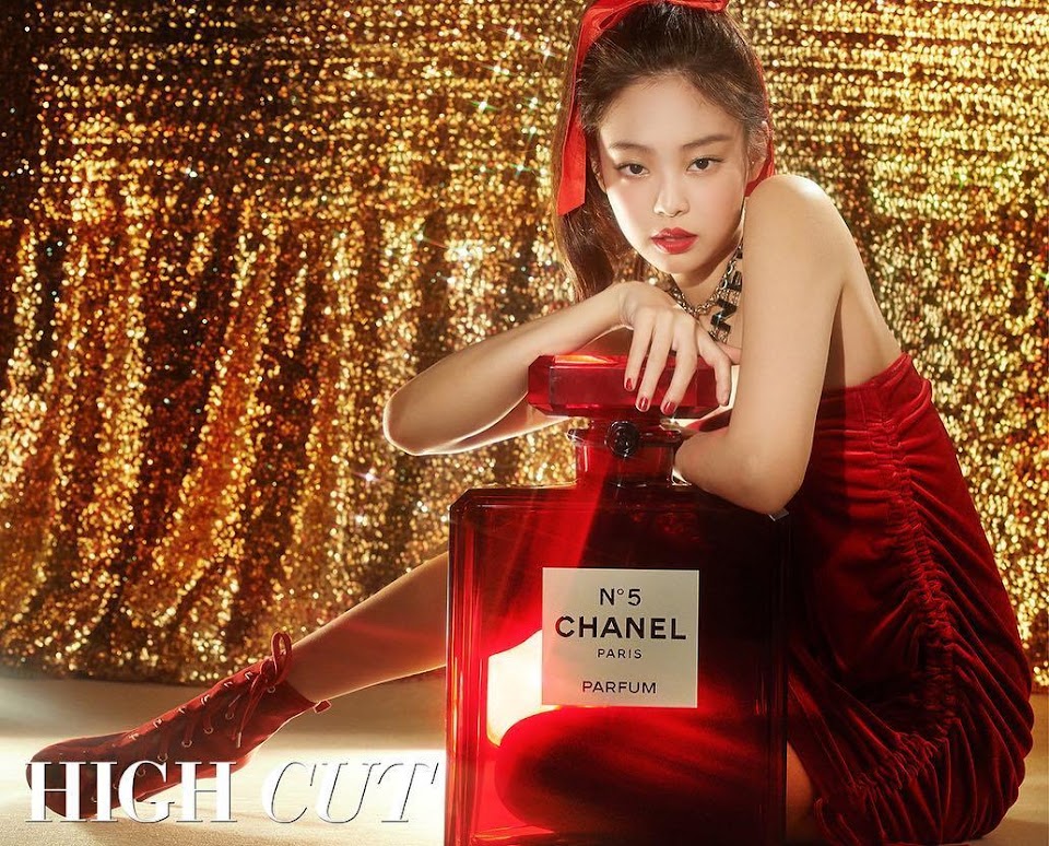 BLACKPINK's Jennie Says She Never Wears Red, Here Are 15+ Photos