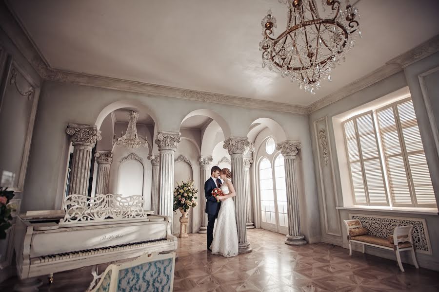 Wedding photographer Aleksey Averin (alekseyaverin). Photo of 3 March 2015