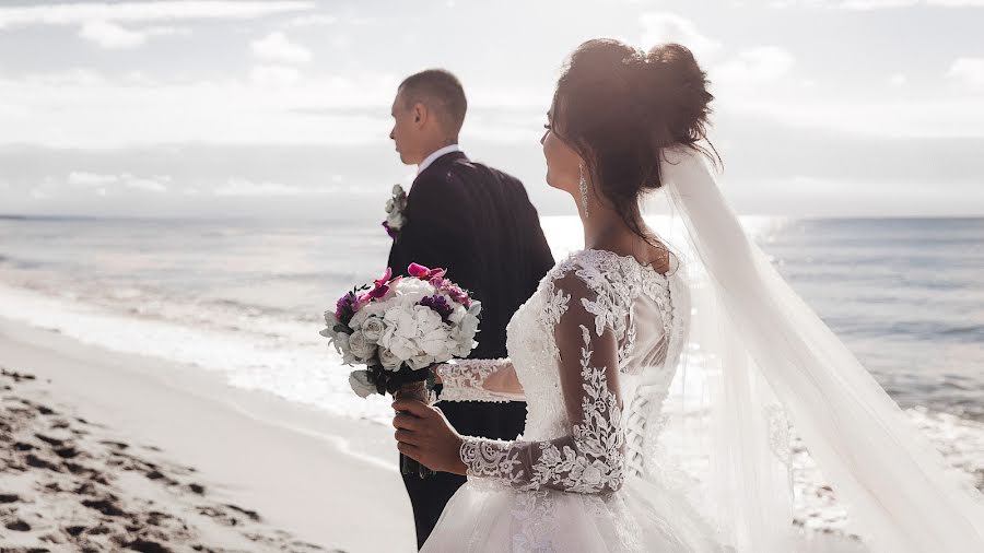 Fotógrafo de casamento Sergey Karpov (karpovs). Foto de 3 de julho 2020