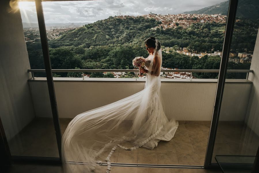 Fotógrafo de casamento Adri Jeff Quintero (adrijeff). Foto de 9 de agosto 2018