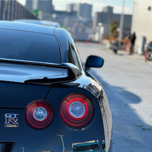 NISSAN GT-R R35