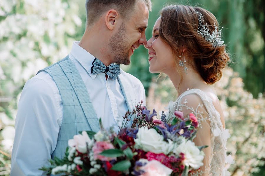 Fotografo di matrimoni Kseniya Uvarova (ksuvarova). Foto del 13 febbraio 2018