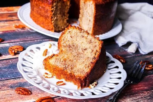 Butter Pecan Pound Cake