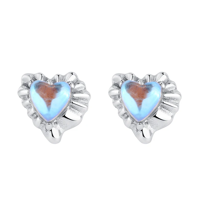 Boucles d'oreilles d'amour vintage en argent sterling 925, pierres colorées et plissées pour un look cool et élégant. Un accessoire de mode idéal.