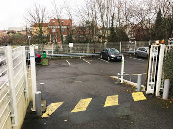 parking à Villejuif (94)